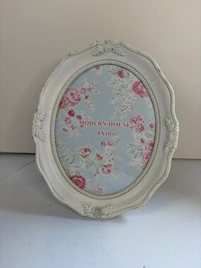 Cottagecore White Oval Shabby Photo Picture Frame Stand Wall Hang Farmhouse 8x10